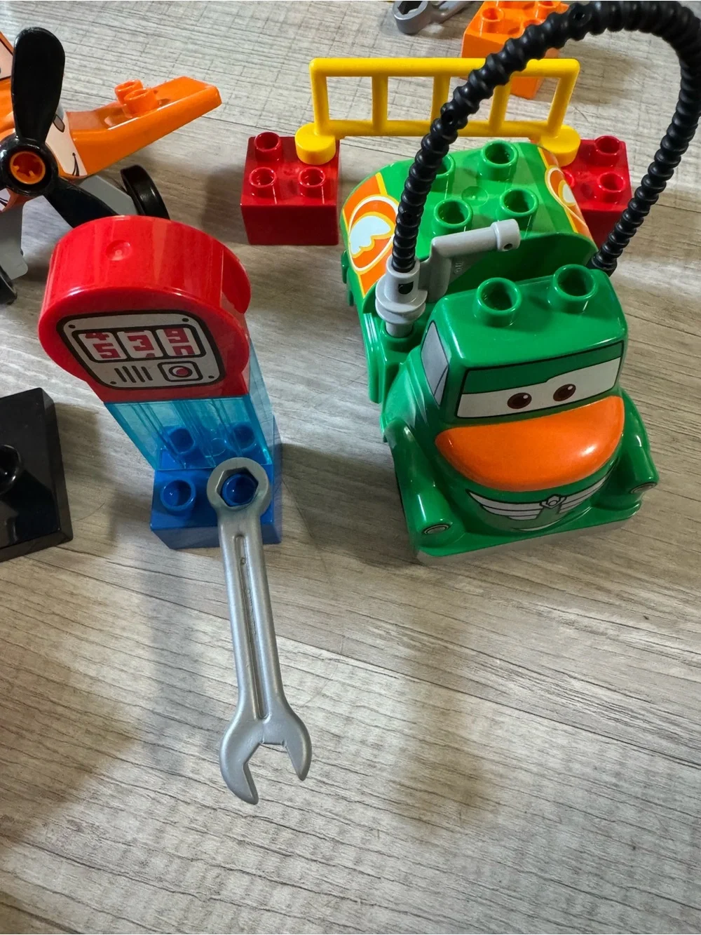 Duplo Dusty and Chug